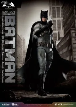 DC Comics, Batman V Superman - Figurine Wonder Woman Ou Batman, Dynamic 8ction Heroes -Jeux Vidéo Soldes Magasin dc comics batman v superman figurine wonder woman batman dynamic 8ction heroes 4