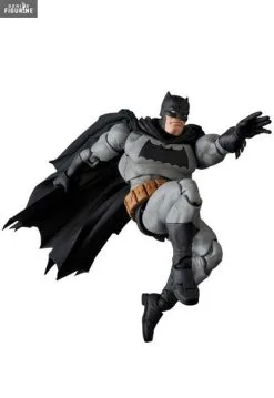 DC Comics, The Dark Knight Returns - Figurine Batman, MAF 8 DC Comics, The Dark Knight Returns - Figurine Batman, MAF -Jeux Vidéo Soldes Magasin dc comics dark knight returns figurine batman maf 2
