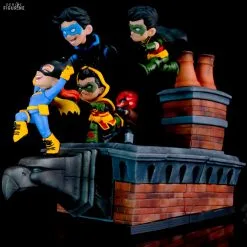 DC Comics - Figurine Gotham Rooftop, Q-Master