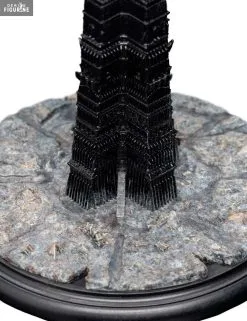 Le Seigneur Des Anneaux - Figurine Orthanc -Jeux Vidéo Soldes Magasin figurine orthanc 4