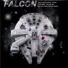Star Wars Episode VIII - Figurine Faucon Millénium Vers. Flottante (floating), Diorama Egg Attack