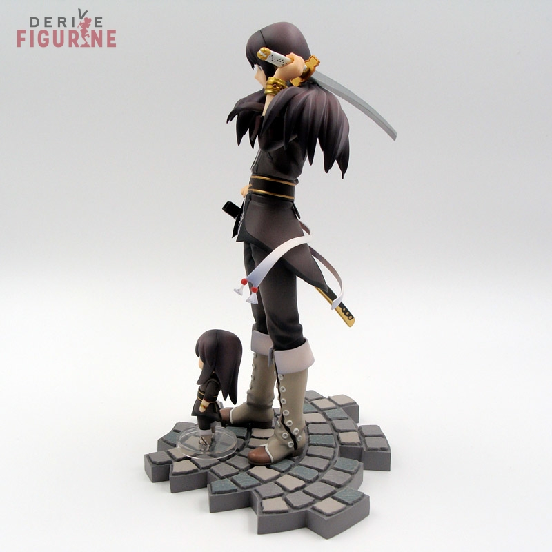 Tales Of Vesperia - Figurines De Yuri Lowell Et Sa Chibi, ALTAiR (seconde Main) 4 Tales Of Vesperia - Figurines De Yuri Lowell Et Sa Chibi, ALTAiR (seconde Main) – Image 4