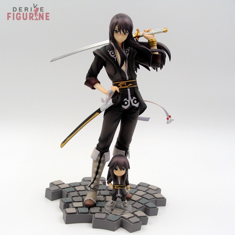 Tales Of Vesperia - Figurines De Yuri Lowell Et Sa Chibi, ALTAiR (seconde Main) 1 Tales Of Vesperia - Figurines De Yuri Lowell Et Sa Chibi, ALTAiR (seconde Main)